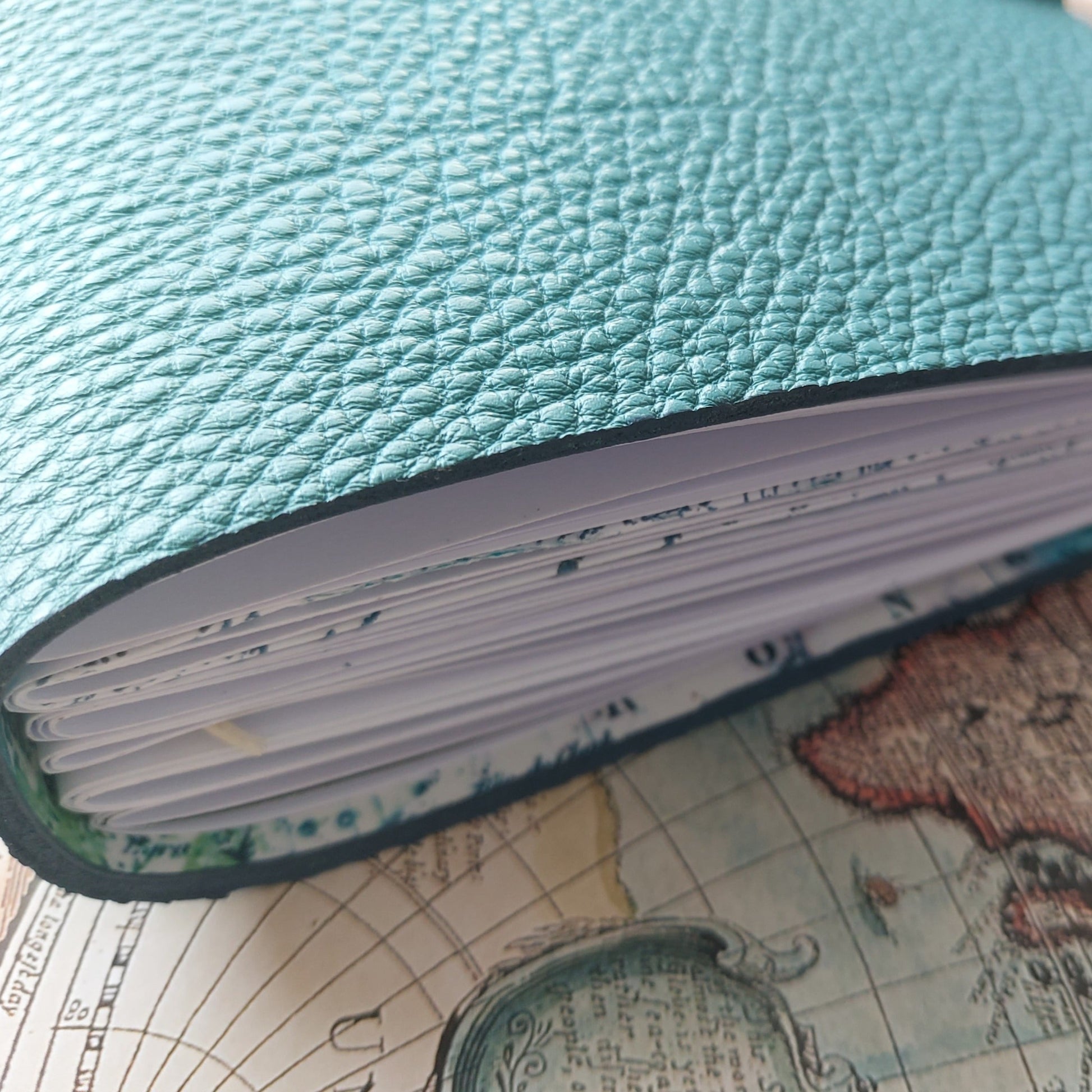 Bubble aqua A5 leather travel journal