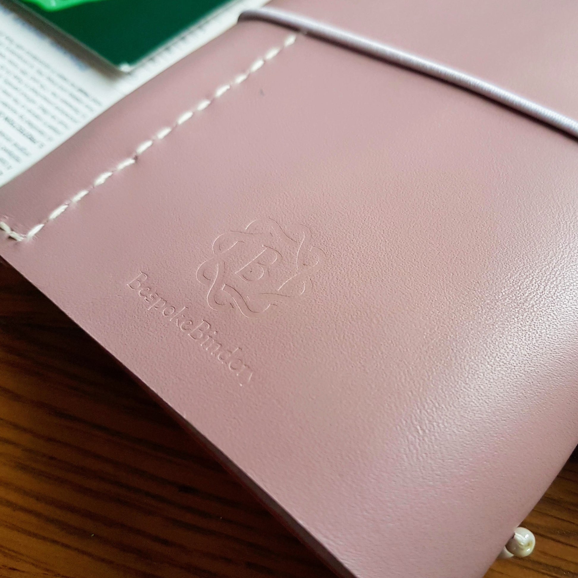 ladies leather golf journal reverse logo in pale lilac with hand stitched pencil pocket