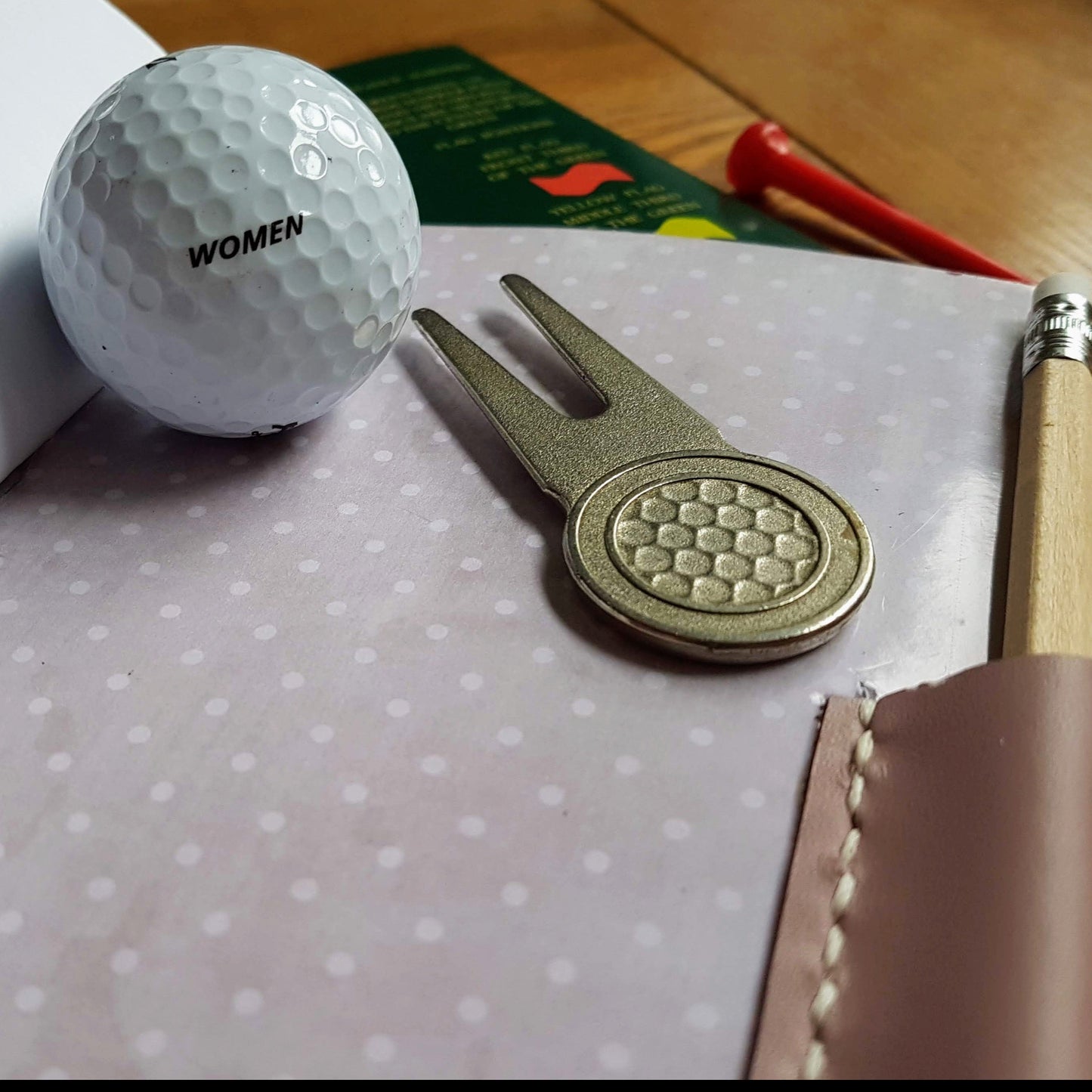 ladies leather pale lilac golf journal with polka dot interior lining and pencil pocket